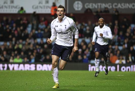 l - Aston Villa v Tottenham Hotspur - Barclays Premier
