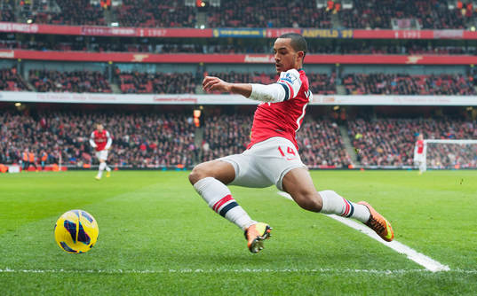 l - Arsenal v Aston Villa - Barclays Premier League  -