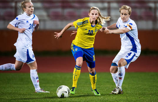 Sofia Jakobsson, Sverige, närkamp med Edda Gardarsdottir,