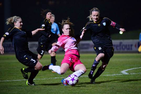  Fotboll, Champions League, Dam, Juvisy - Göteborg: Camille LEVIN / Janice CAYMAN / Stina SEGERSTROM - 20.03.2013 - Juvisy / Goteborg - 1/4Finale aller - Ligue des Champions 
