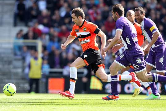  Benjamin Corgnet  - 21.04.2013 - Toulouse / Lorient - 33 eme journee de Ligue 1