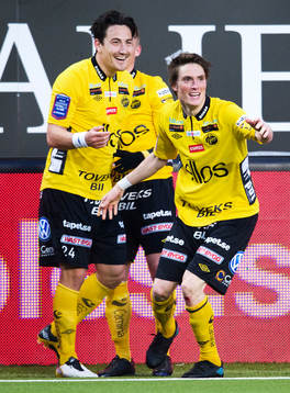 Stefan Ishizaki och Lasse Nilsson, Elfsborg, jublar