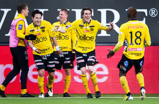 Stefan Ishizaki och Lasse Nilsson, Elfsborg, jublar