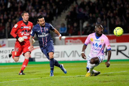 Fotboll, Franska ligan, Evian Thonon - PSG