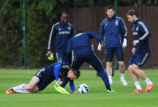 l - Chelsea - UEFA Europa League Final Media Day  - Chelsea