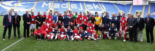 l - Army FA v FA Legends - The Madejski Stadium - 18/5/13