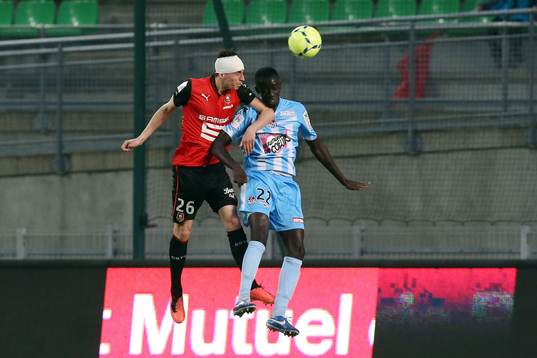  Fotboll, fransk, Ligue 1, Rennes - Ajaccio: Vincent Pajot / Fousseni DIAWARA - 18.05.2013 - Rennes / Ajaccio - 37eme journee de Ligue 1 - 