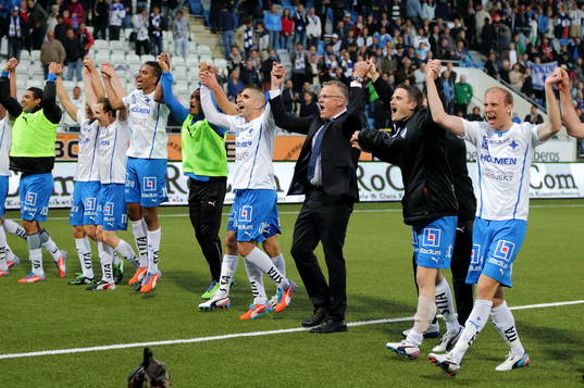  Segerglädje IFK Norrköping med Norrköping tränare Jan Andersson 