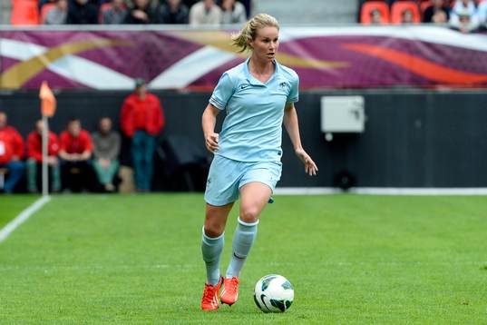 Amandine HENRY - 01.06.2013 - France / Finlande - Match