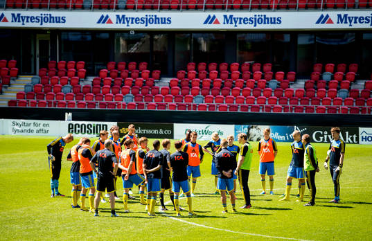 Det svenska U21-laget tränar på Myresjöhus Arena i