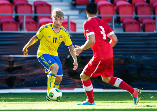 Niklas Bärkroth, Sverige