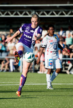 Annica Sjölund gör 1-0 för Jitex