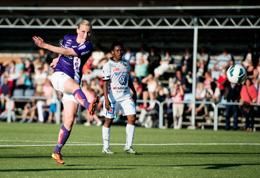 Annica Sjölund gör 1-0 för Jitex