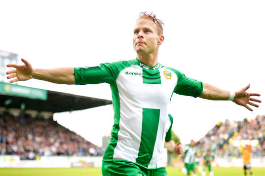 Hammarbys Erik Sundin jublar