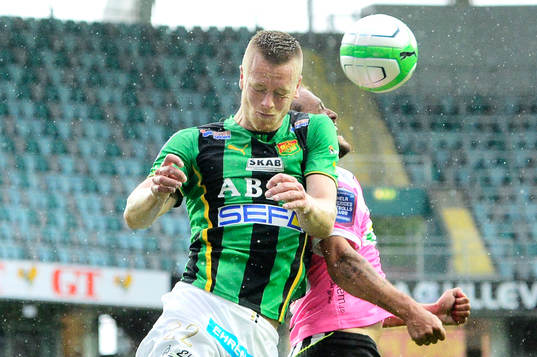 Björn Andersson, Gais i nickduell med Patrik Åström,