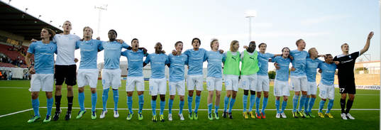  Malmö FF laget sjunger efter macthen. 