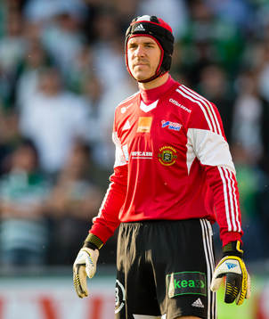 Ängelholms målvakt Matt Pyzdrowski i matchen mellan Hammarby och Ängelholm i Superettan i fotboll 23 Juni 2013 i Stockholm. 