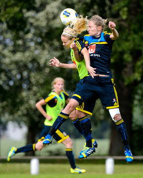 Sveriges Lisa Dahlkvist i nickduell med Stina Segerström