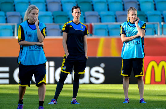 Sveriges Lotta Schelin och Stina Segerström