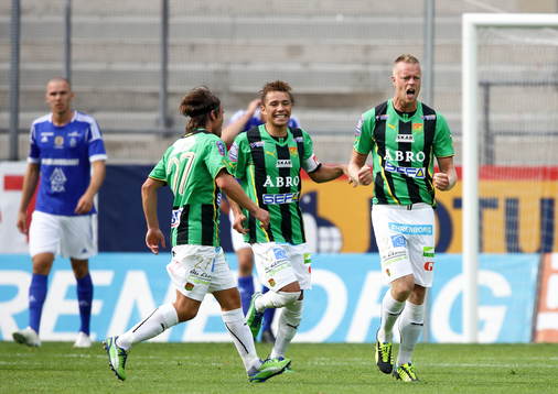 Jubel efter mål 2-0