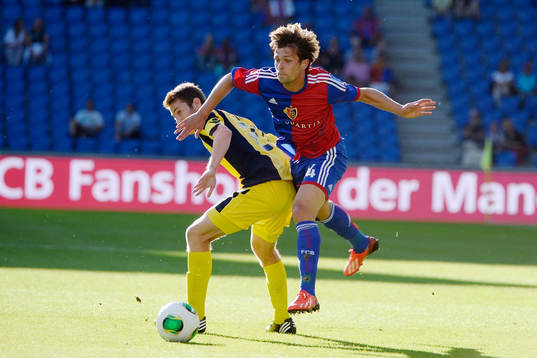 Bla gjennom flere bilder av Fotboll, Kval till Champions League, FC Basel - Maccabi Tel-Aviv FC
