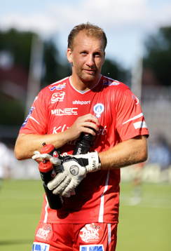 Åtvidabergs målvakt Henrik Gustavsson i fotbollsmatchen mellan Åtvidaberg och Gefle i Allsvenskan den 04 augusti 2013 i Åtvidaberg.
