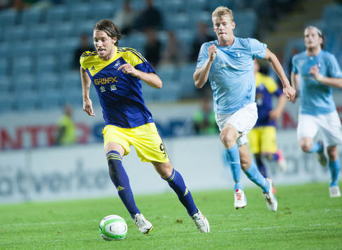  Michu, Swansea and Filip Helander, Malmö