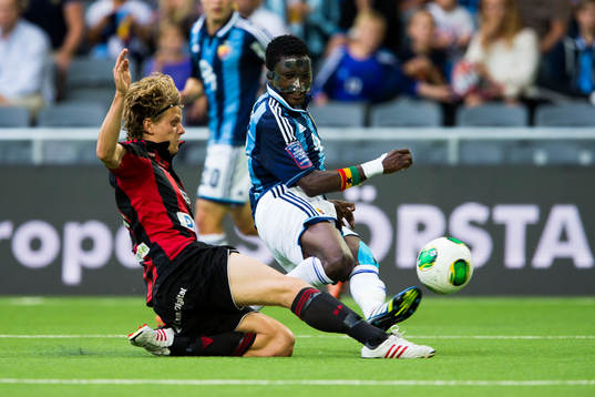 Brommapojkarnas Tim Björkström och Djurgårdens Daniel