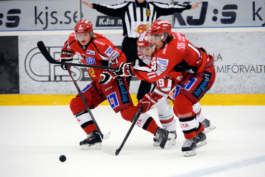 Almtunas Sebastian Höglund och Timrås Johan Porsberger