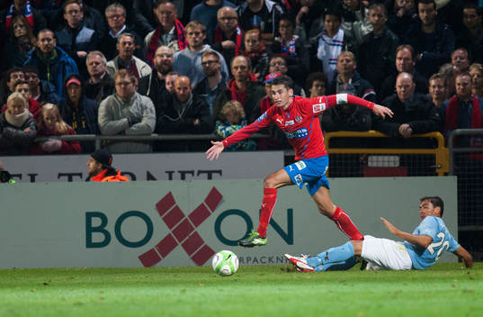  Loret Sadiku, Helsingborg, och Ronaldinho, malmö