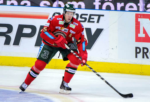 Frölundas Christian Bäckman med pucken