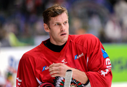 Frölundas Magnus Kahnberg innan ishockeymatchen i SHL