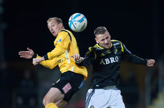 Nickduell mellan Mjällbys Pär Ericsson och Alexander