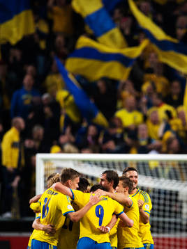 Jubel bland de svenska spelarna