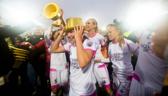 LDB Malmös Ramona Bachmann sätter på sig guldhatten