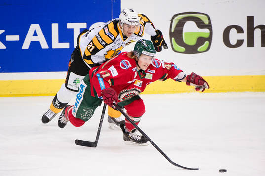 Skellefteås Jimmie Ericsson och Frölundas Mathis Olimb