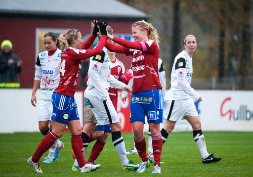 Vittsjös Emma Sjödahl jublar