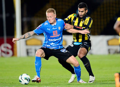 Halmstads Gudj√≥n Baldvinsson, och Häckens Mohammed