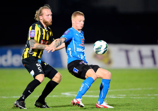 Häckens Emil Wahlström och Halmstads Gudj√≥n