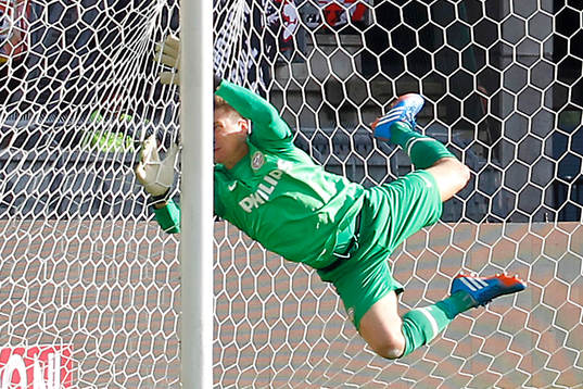 Bla gjennom flere bilder av Fotboll, Holländska ligan, Roda JC - PSV