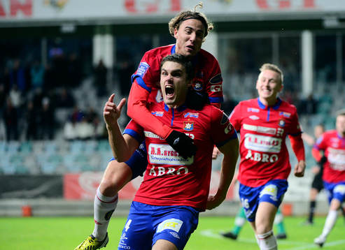 Örgrytes David Leinar jublar