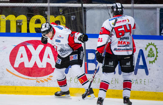 Karlskronas Martin Janohls jublar