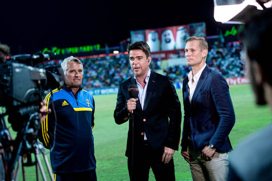 Patrick Ekwall leder TV4s studio innan semifinalen i U17-VM