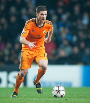 Real Madrids Xabi Alonso  i matchen i Champions League