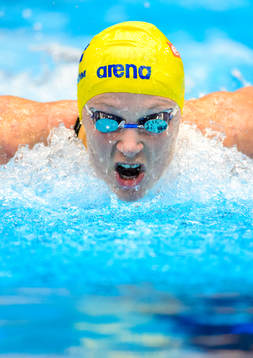 Sarah Sjöström, Sverige, simmar 100m fjärilsim i