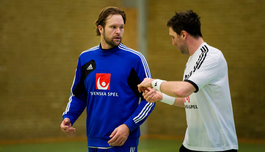 Magnus Jernemyr och Tobias Karlsson när Sverige tränar