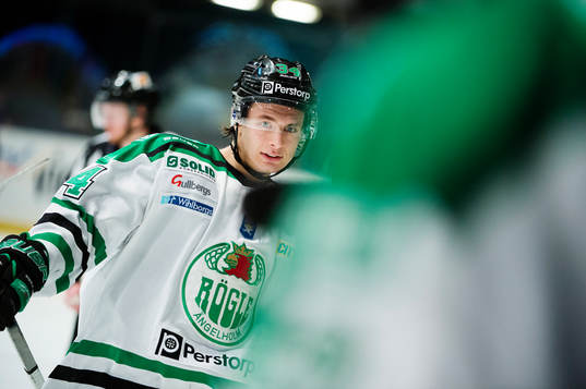 Rögles  Daniel Zaar jublar