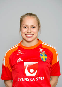 Maja Ohlsson, Sverige