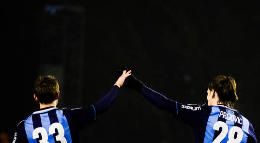 Djurgårdens  Jakob Glasberg och Aleksandar Prijovic  jublar