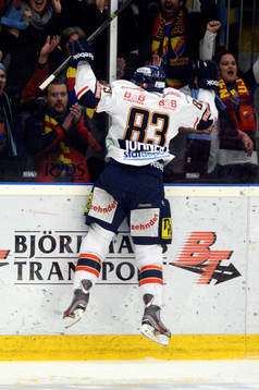 Djurgårdens Dustin Johner jublar